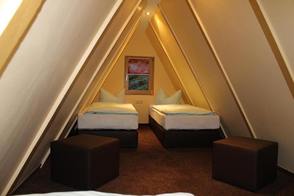 Hotel Reifenstein Kleinbartloff Rum bild